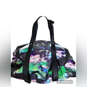 Lululemon Urban Warrior Duffel